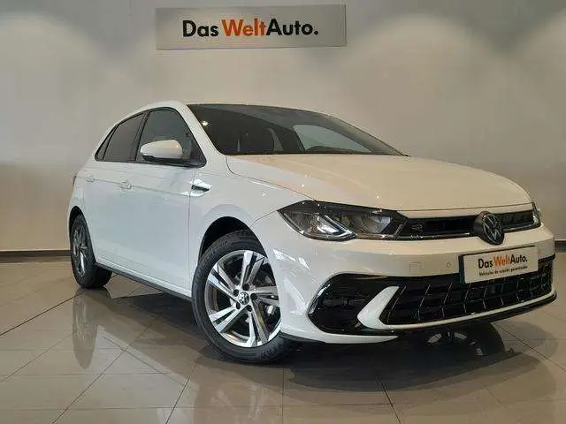 Photo 1 : Volkswagen Polo 2023 Essence