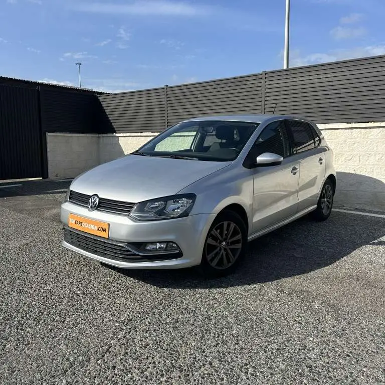 Photo 1 : Volkswagen Polo 2016 Essence