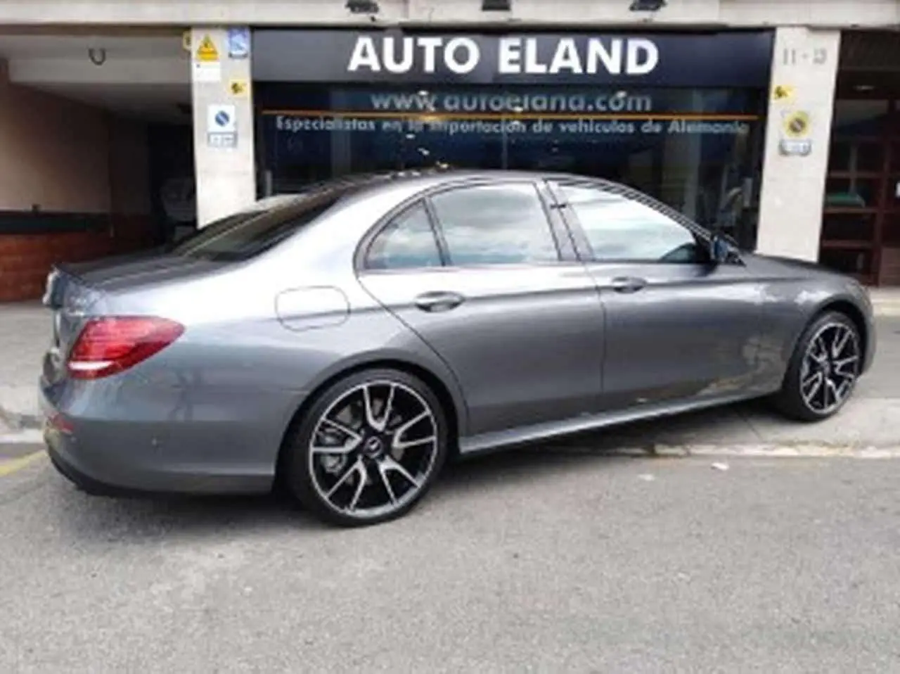 Photo 1 : Mercedes-benz Classe E 2018 Essence