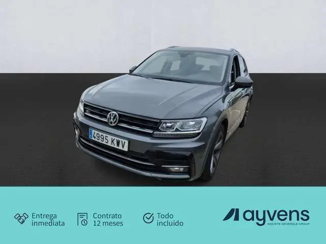 Photo 1 : Volkswagen Tiguan 2019 Essence