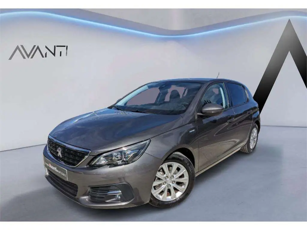 Photo 1 : Peugeot 308 2019 Essence