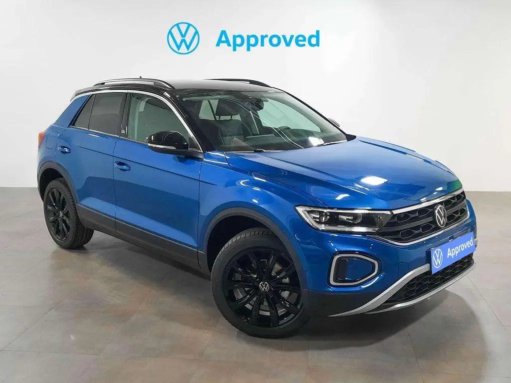 Photo 1 : Volkswagen T-roc 2024 Essence