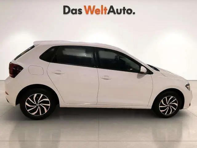 Photo 1 : Volkswagen Polo 2022 Petrol