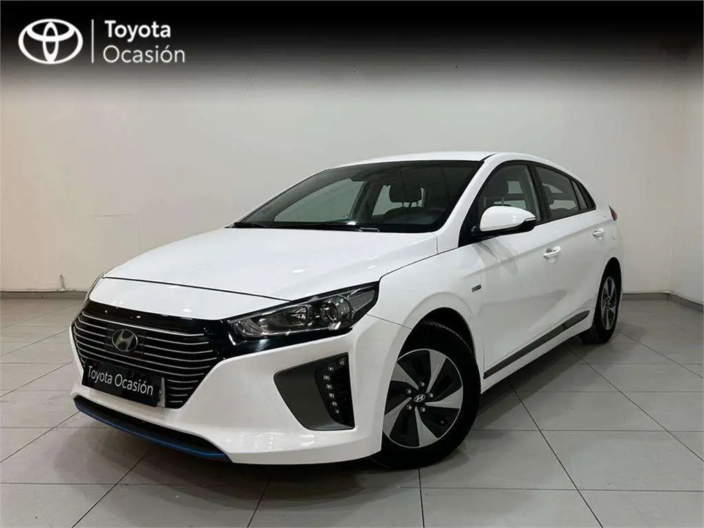 Photo 1 : Hyundai Ioniq 2016 Essence