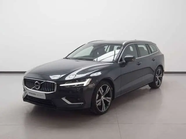 Photo 1 : Volvo V60 2024 Diesel