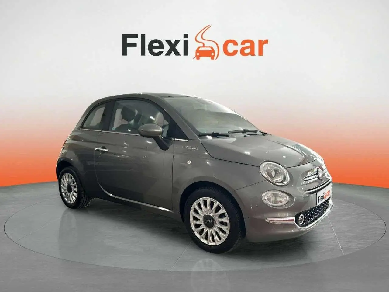 Photo 1 : Fiat 500 2022 Hybrid