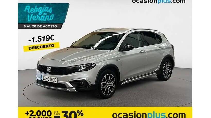 Photo 1 : Fiat Tipo 2022 Petrol