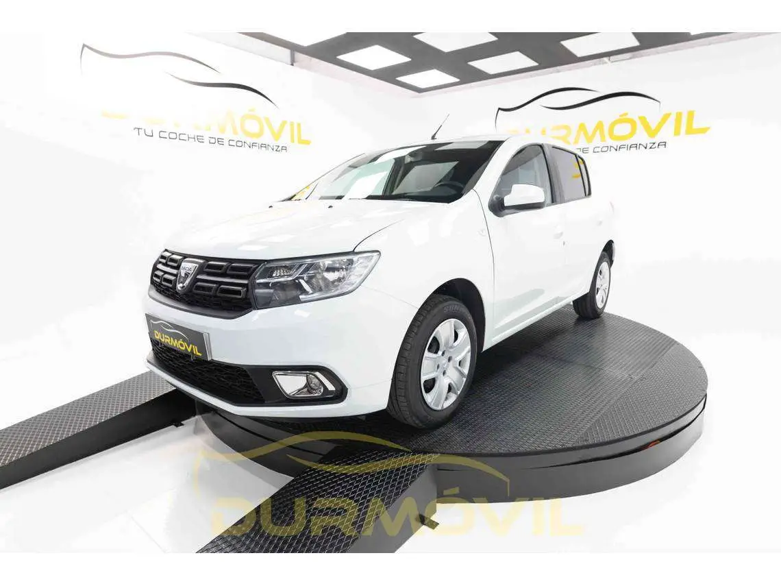 Photo 1 : Dacia Sandero 2017 Diesel