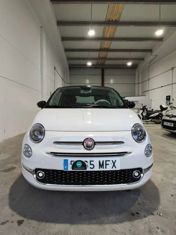 Photo 1 : Fiat 500 2023 Essence