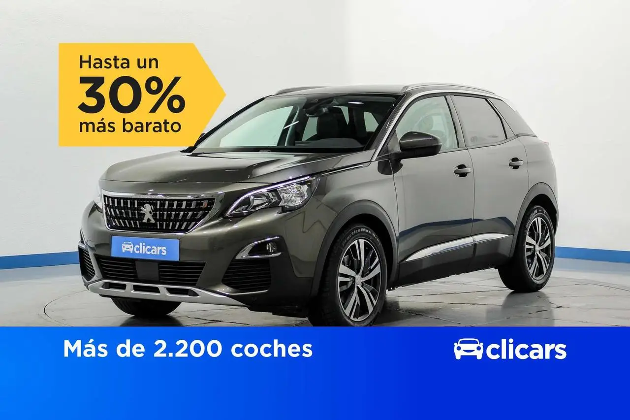 Photo 1 : Peugeot 3008 2017 Petrol