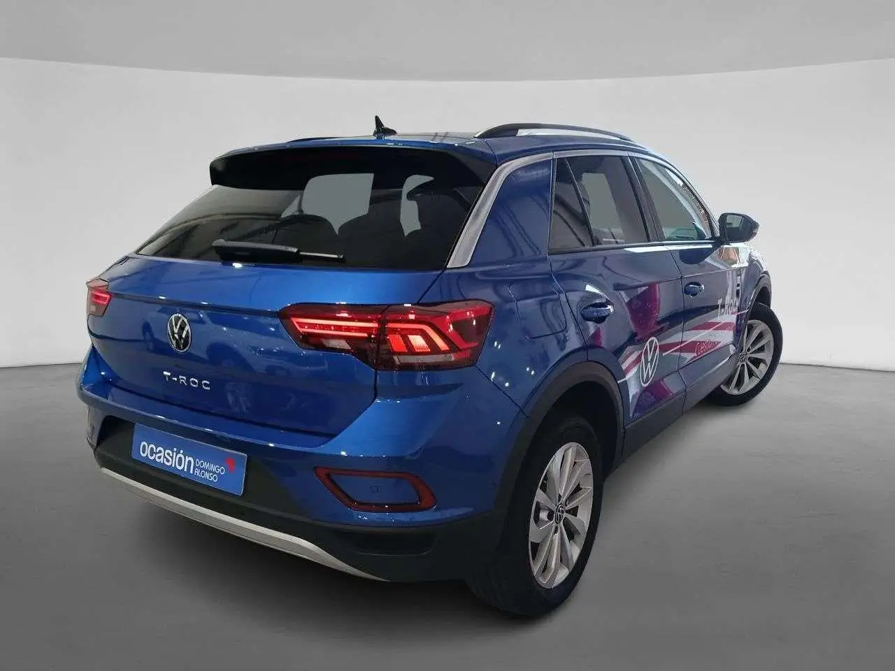 Photo 1 : Volkswagen T-roc 2024 Essence