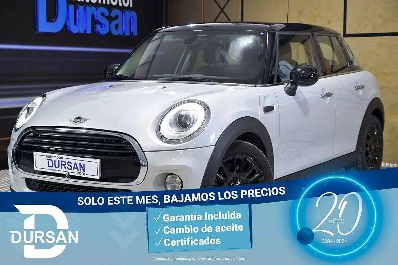 Photo 1 : Mini Cooper 2018 Diesel