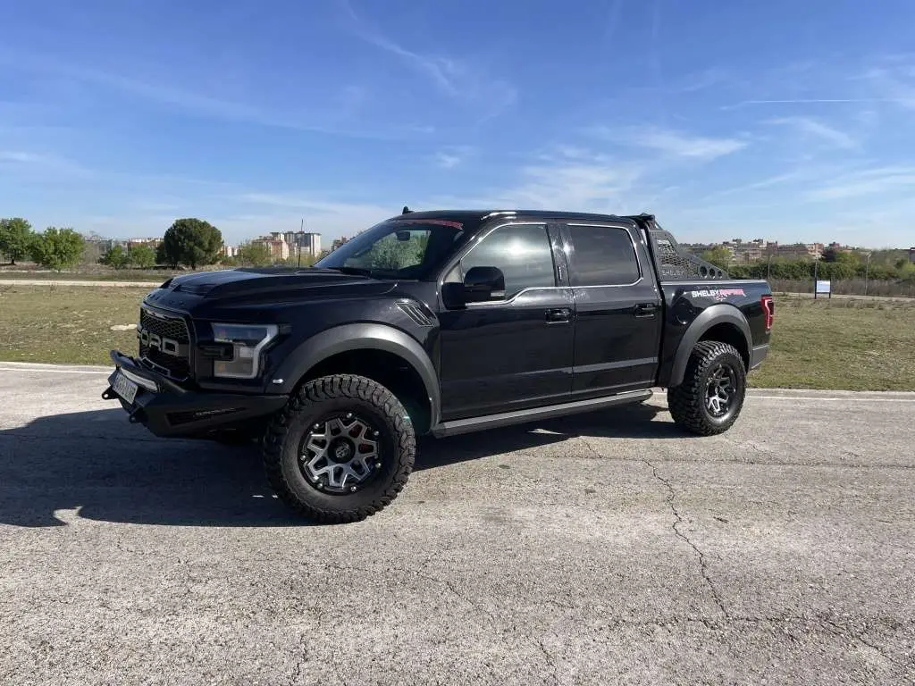 Photo 1 : Ford F150 2019 Petrol