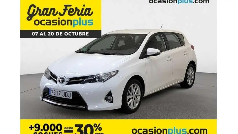 Photo 1 : Toyota Auris 2015 Essence