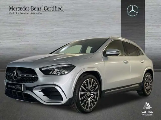 Photo 1 : Mercedes-benz Classe Gla 2024 Essence