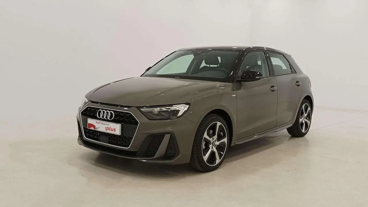 Photo 1 : Audi A1 2024 Petrol