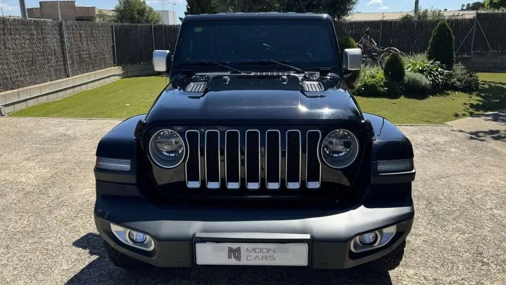 Photo 1 : Jeep Wrangler 2019 Essence