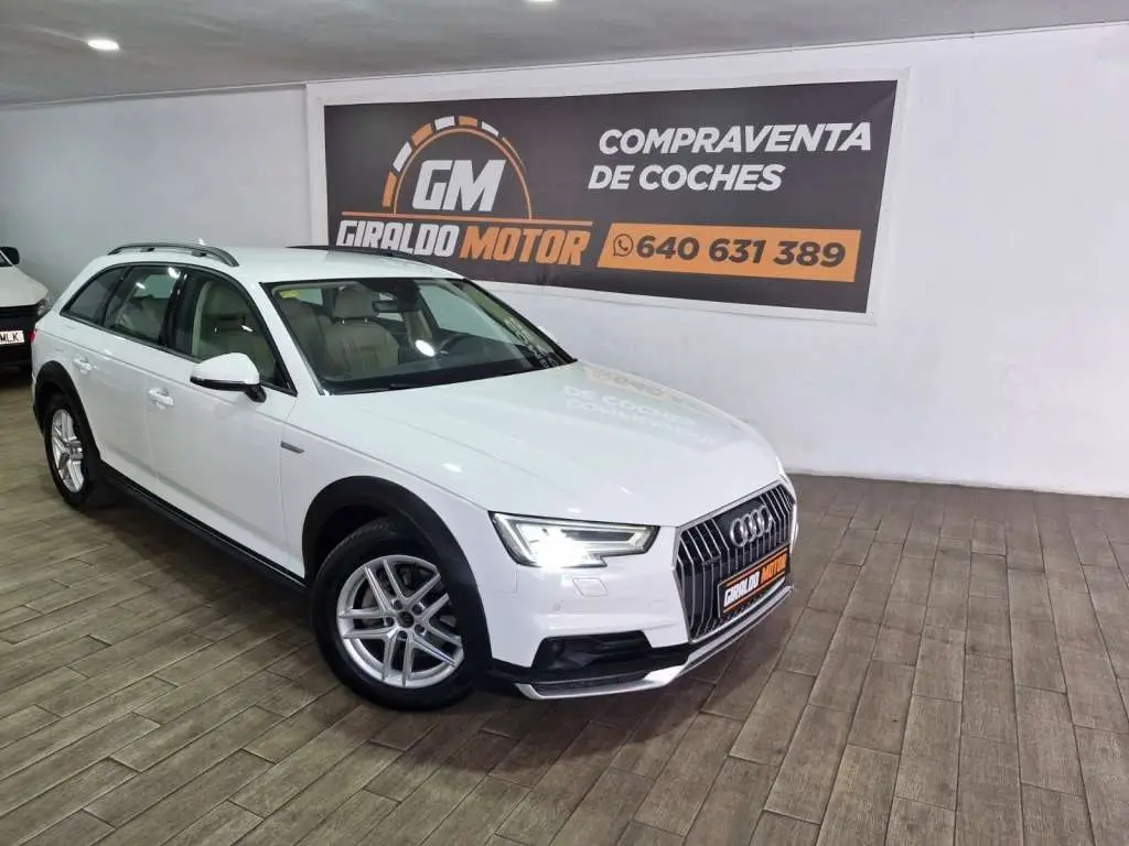 Photo 1 : Audi A4 2016 Diesel