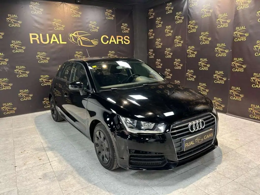 Photo 1 : Audi A1 2016 Diesel