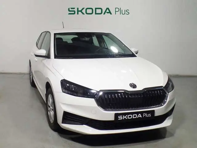 Photo 1 : Skoda Fabia 2022 Petrol