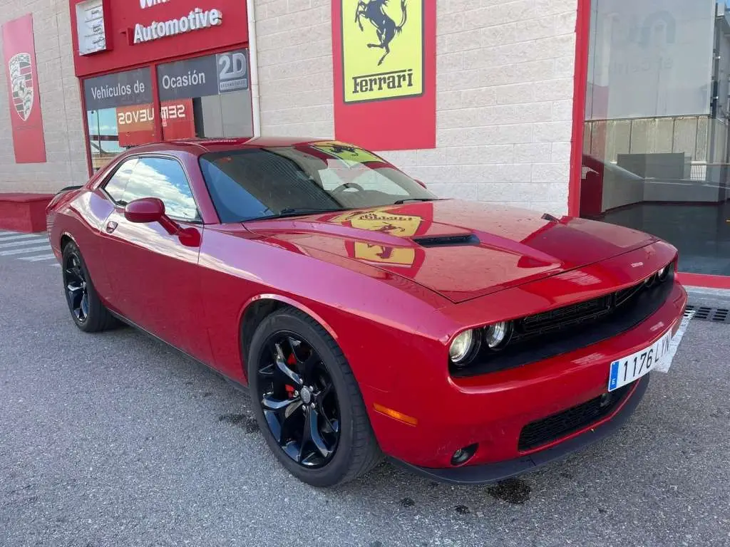 Photo 1 : Dodge Challenger 2017 Petrol