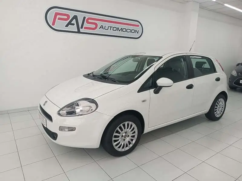 Photo 1 : Fiat Punto 2014 Diesel