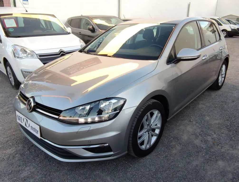 Photo 1 : Volkswagen Golf 2017 Diesel