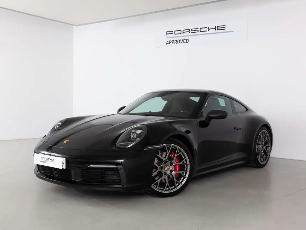 Photo 1 : Porsche 992 2019 Petrol