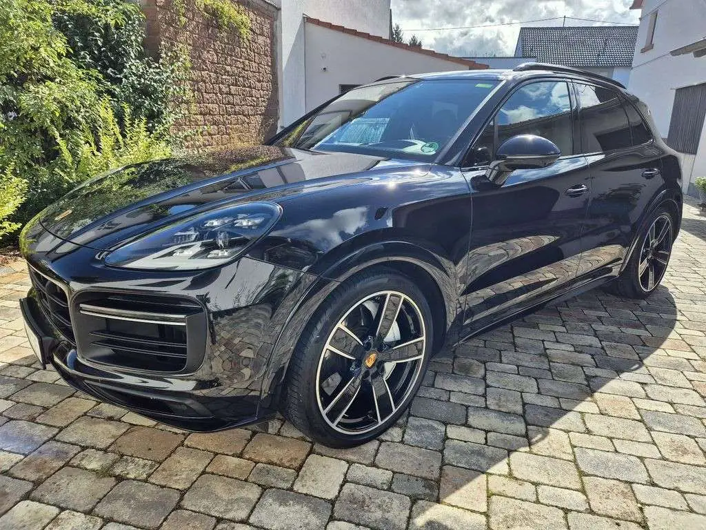 Photo 1 : Porsche Cayenne 2019 Essence