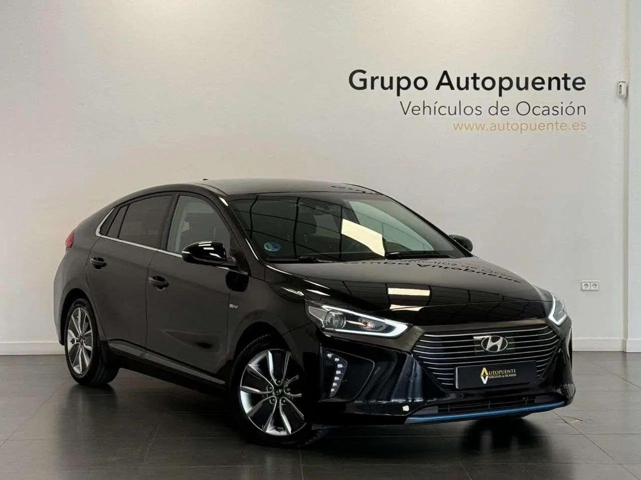 Photo 1 : Hyundai Ioniq 2019 Hybride