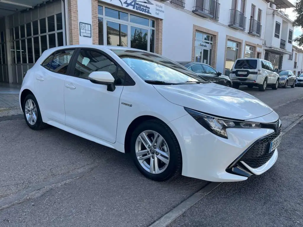 Photo 1 : Toyota Corolla 2019 Hybride