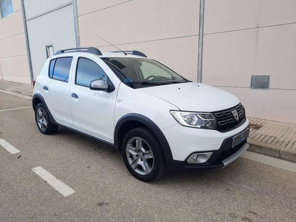 Photo 1 : Dacia Sandero 2020 Diesel