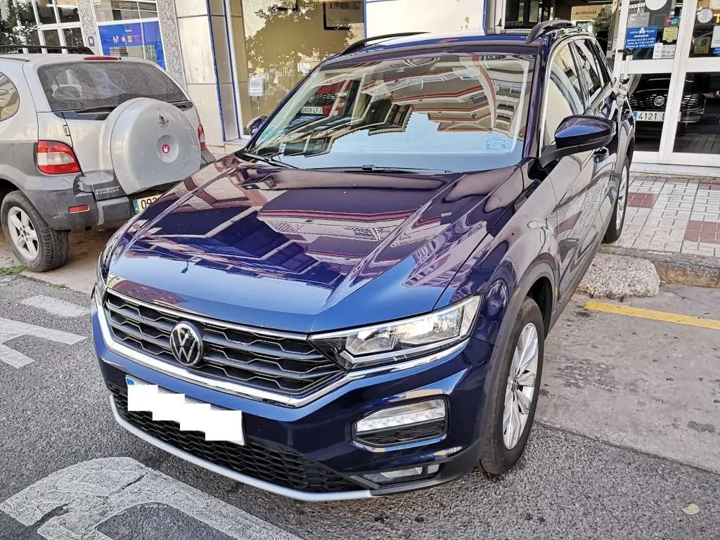 Photo 1 : Volkswagen T-roc 2021 Petrol