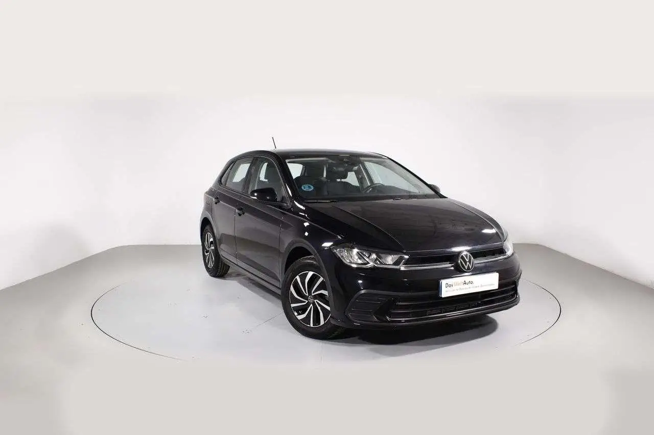 Photo 1 : Volkswagen Polo 2023 Petrol