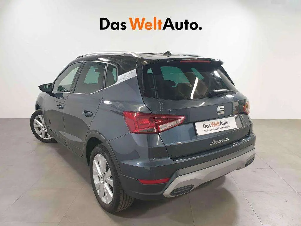 Photo 1 : Seat Arona 2024 Petrol