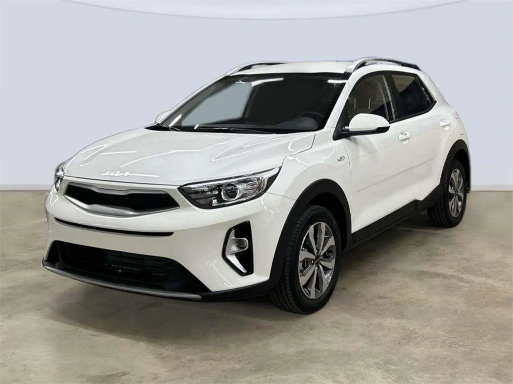 Photo 1 : Kia Stonic 2024 Essence