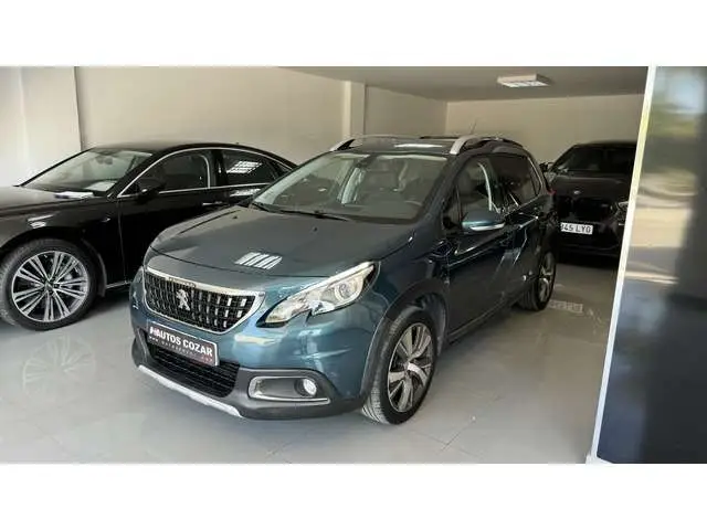 Photo 1 : Peugeot 2008 2018 Petrol