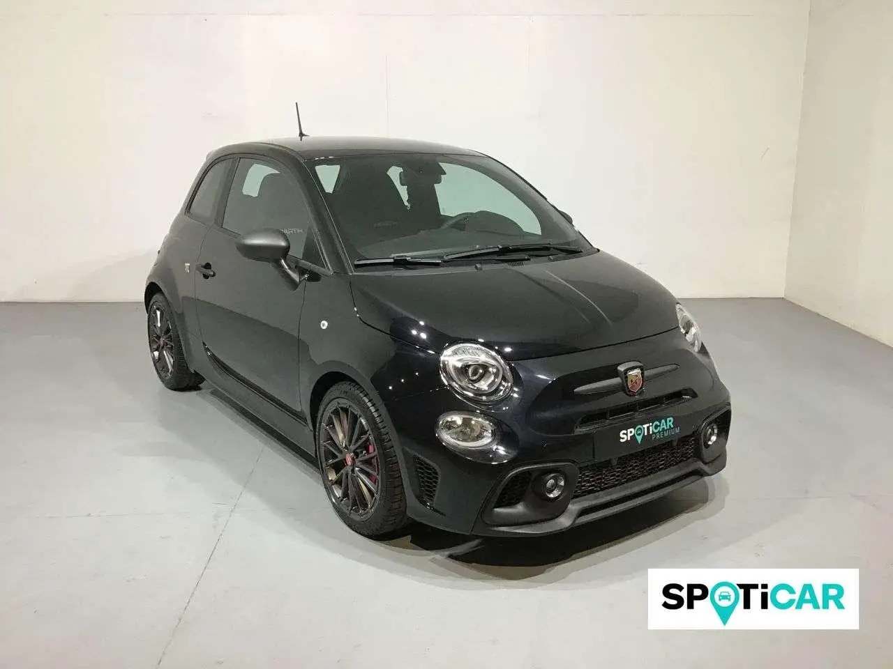 Photo 1 : Abarth 500 2024 Essence