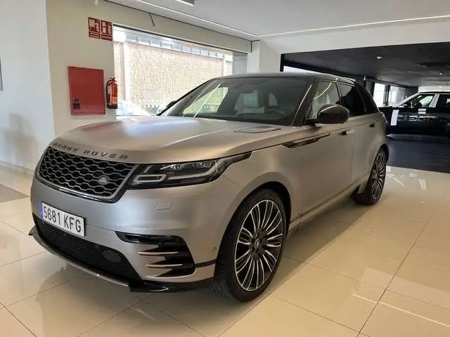 Photo 1 : Land Rover Range Rover Velar 2017 Diesel