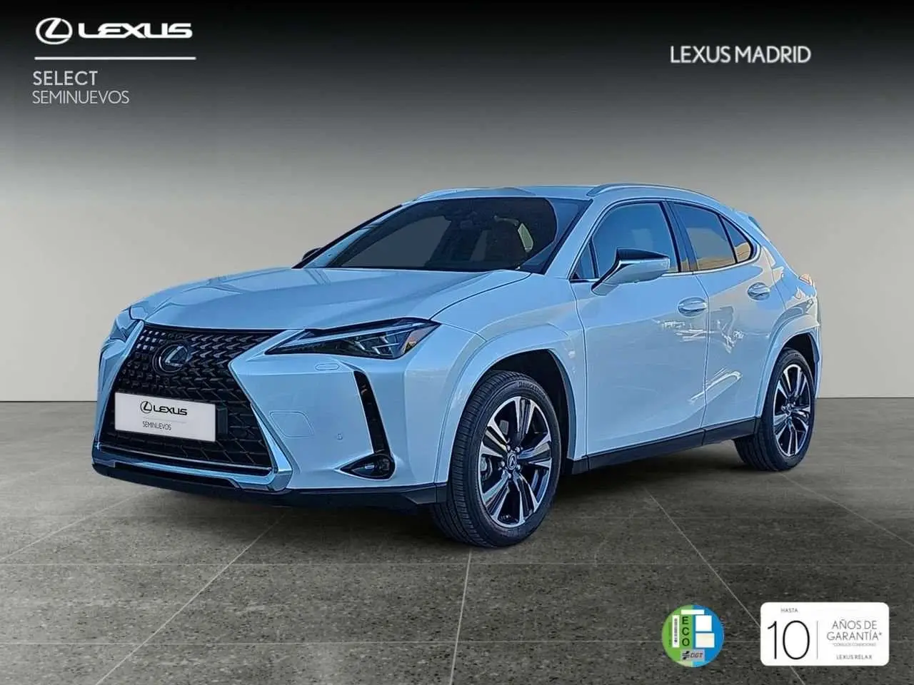 Photo 1 : Lexus Ux 2024 Hybride