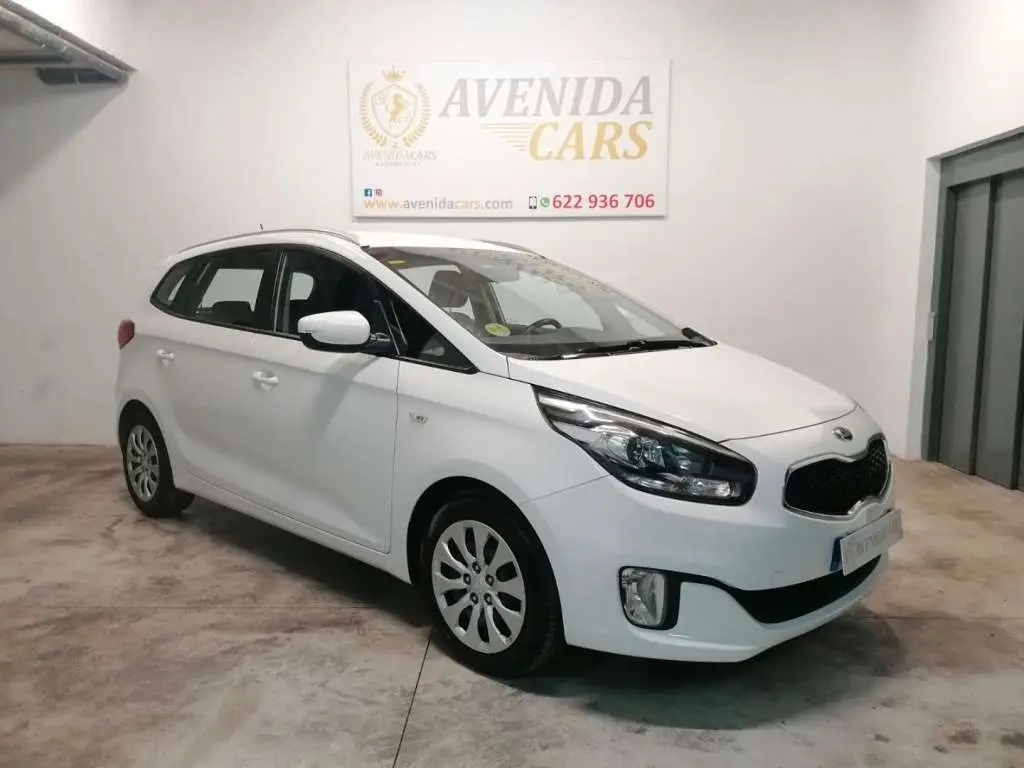 Photo 1 : Kia Carens 2015 Diesel