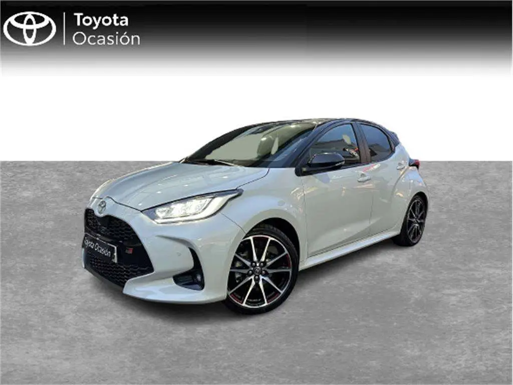 Photo 1 : Toyota Yaris 2024 Hybride