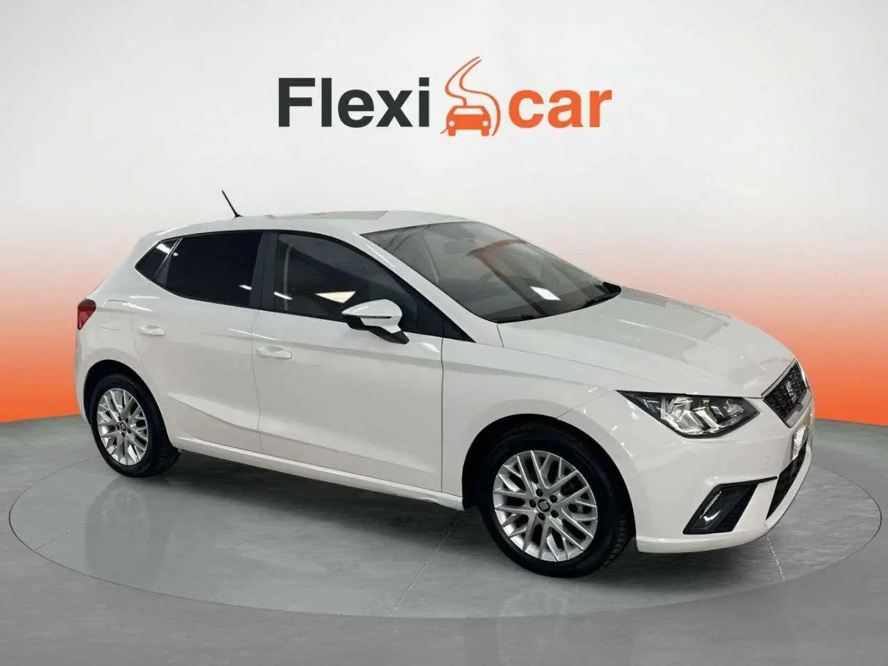 Photo 1 : Seat Ibiza 2017 Petrol