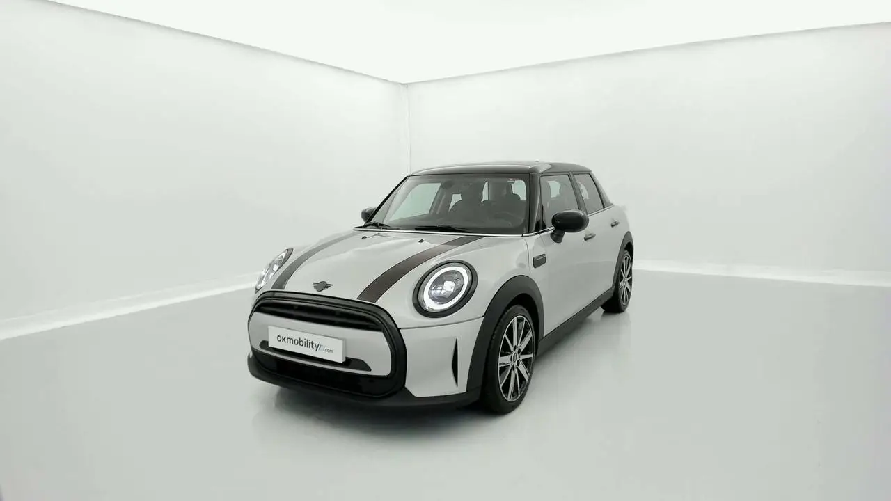 Photo 1 : Mini Cooper 2022 Petrol