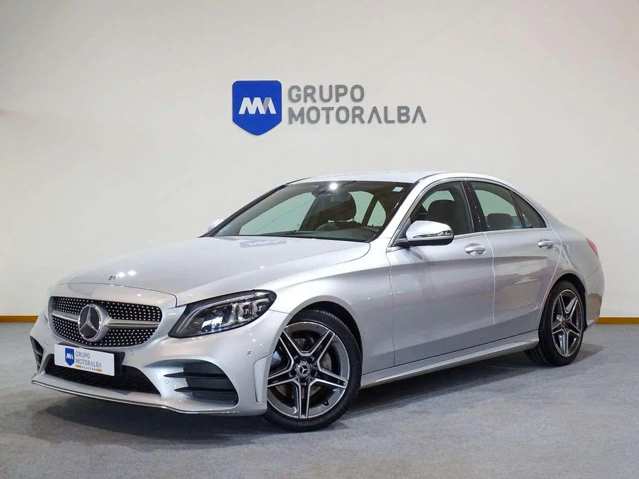 Photo 1 : Mercedes-benz Classe C 2019 Hybride