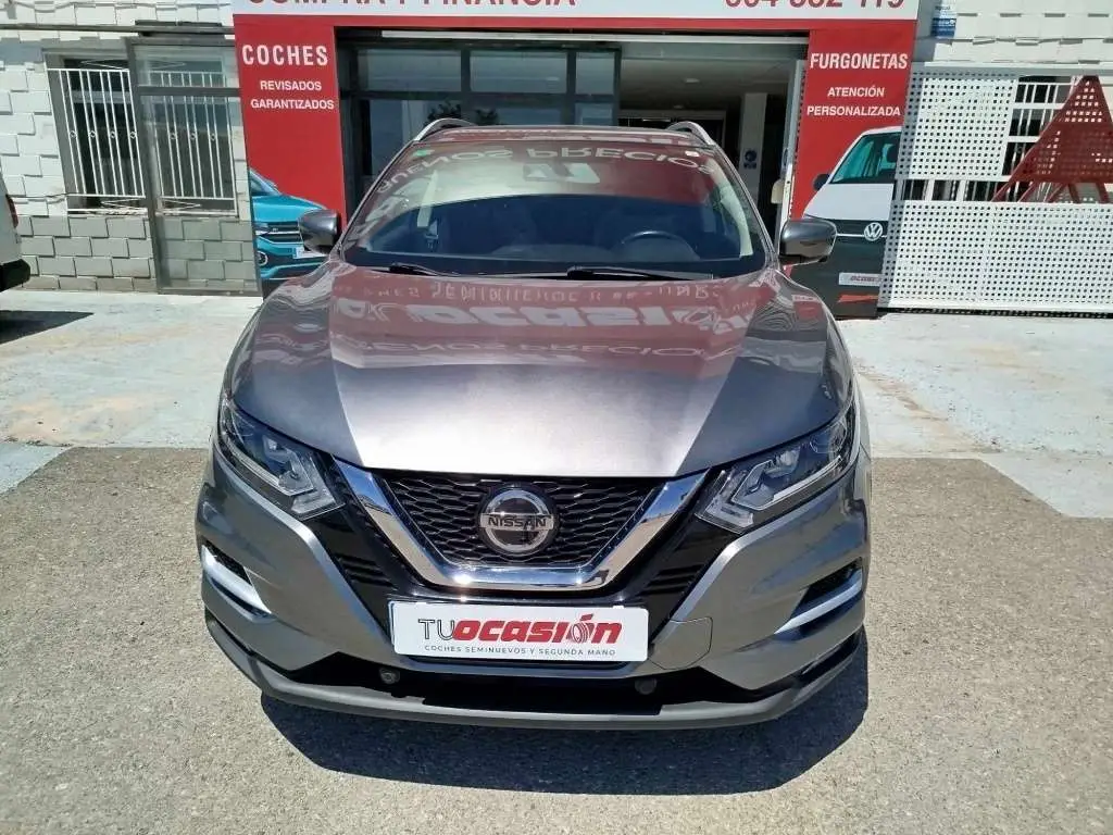 Photo 1 : Nissan Qashqai 2019 Essence