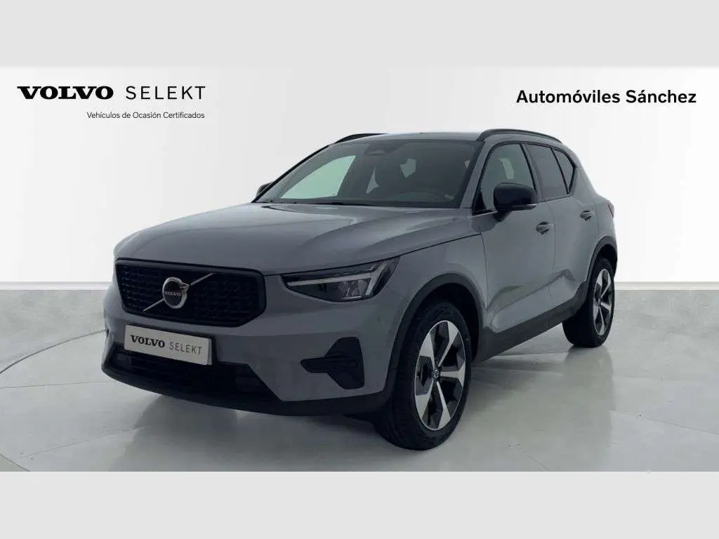 Photo 1 : Volvo Xc40 2023 Essence