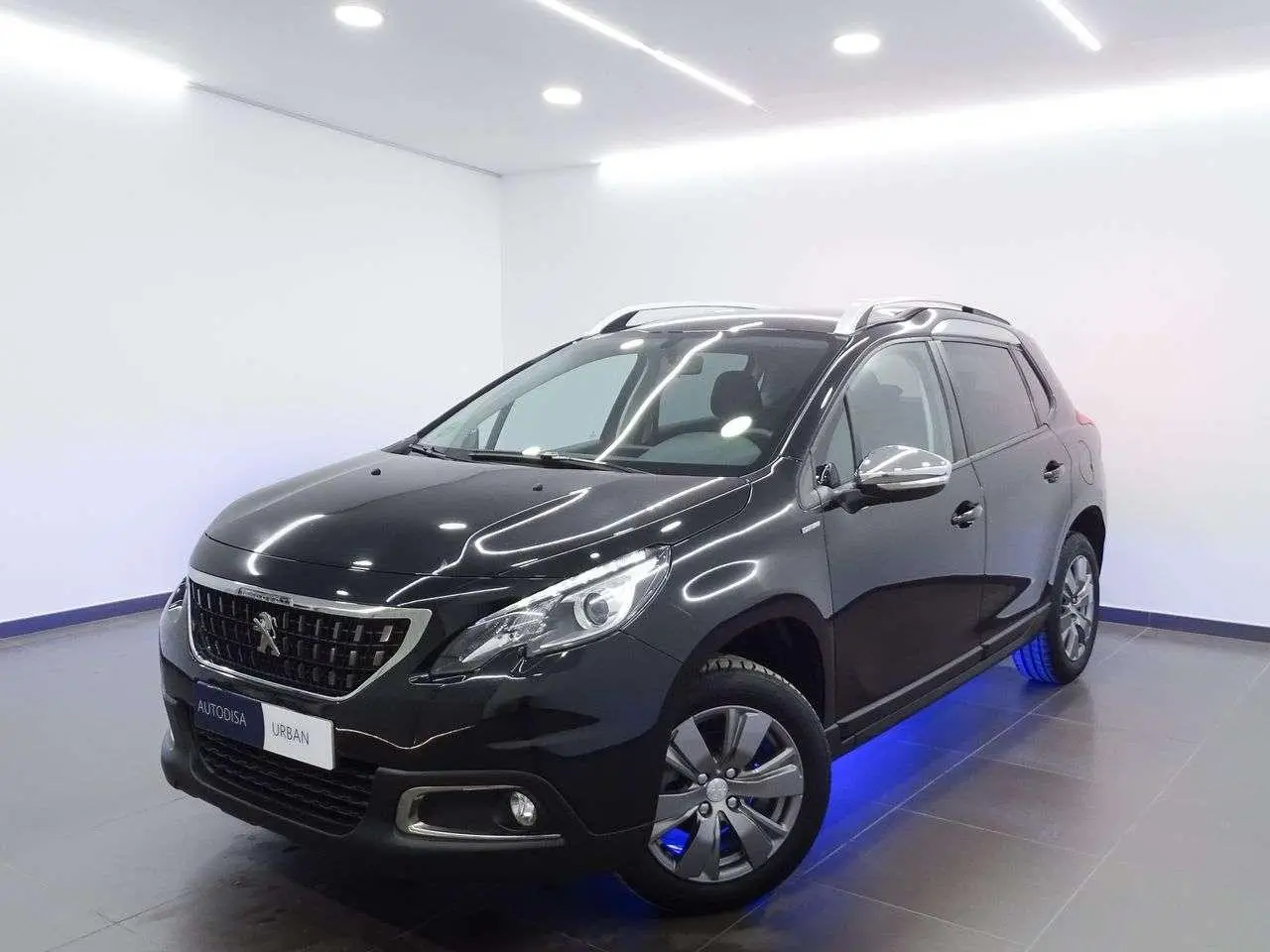 Photo 1 : Peugeot 2008 2018 Petrol