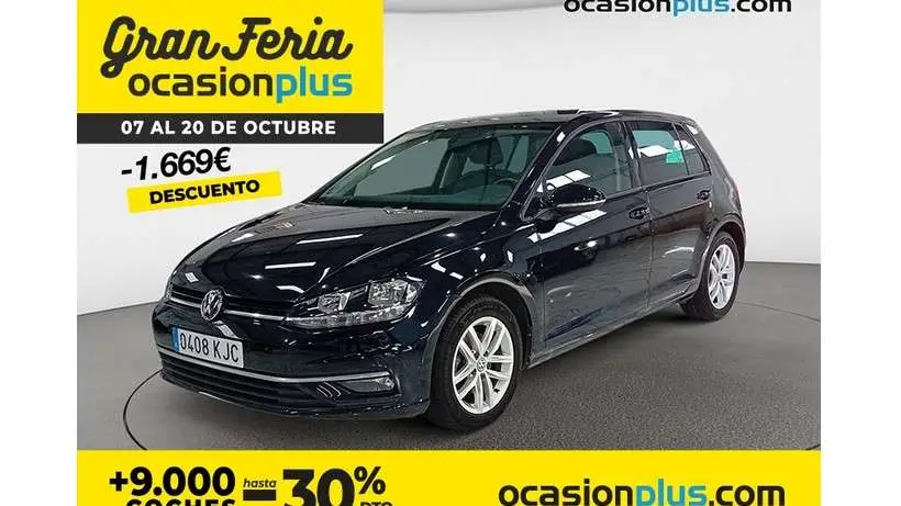 Photo 1 : Volkswagen Golf 2018 Petrol