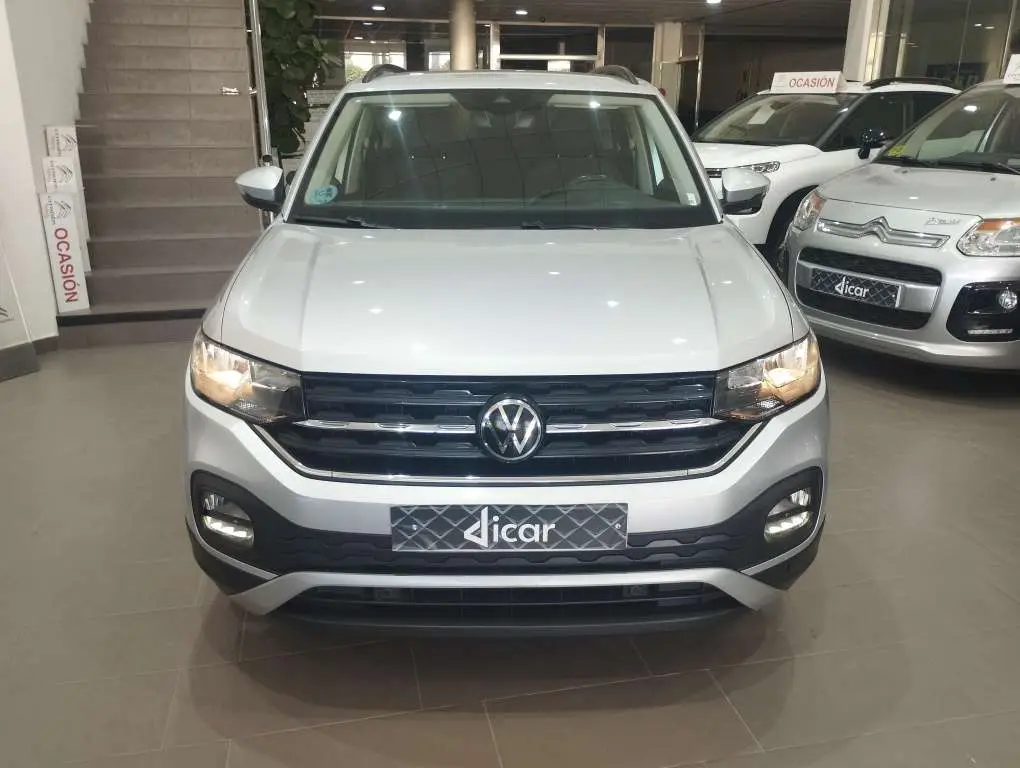 Photo 1 : Volkswagen T-cross 2022 Petrol